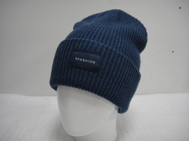  Тренд шапка отворот