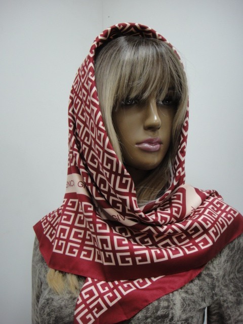 Живанши платок 