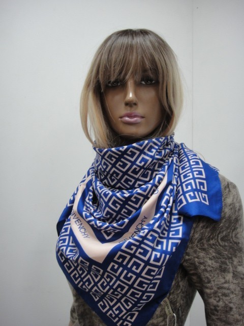 Живанши платок 