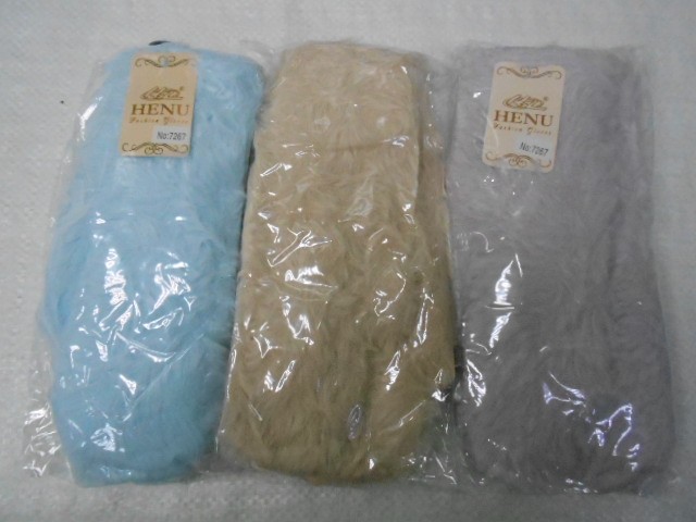  варежки жен. пух норки