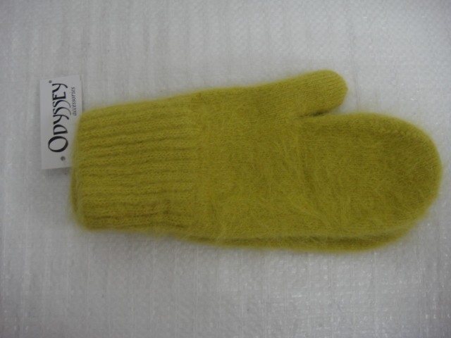  Варежки V17 ангора