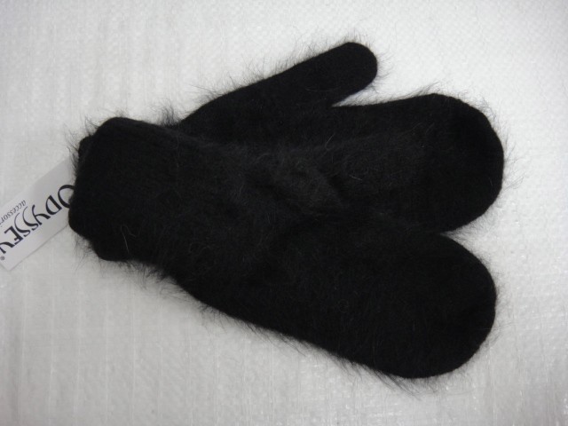  Варежки V17 ангора