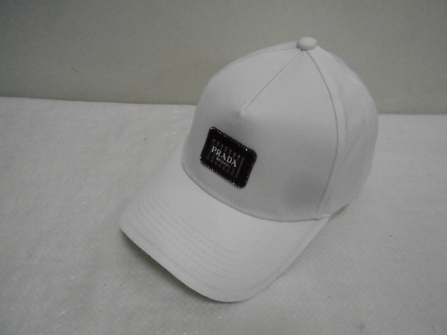  Бейсболка PRADA