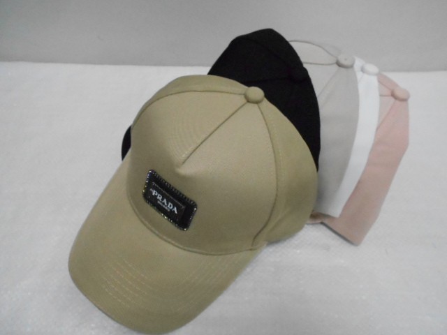  Бейсболка PRADA