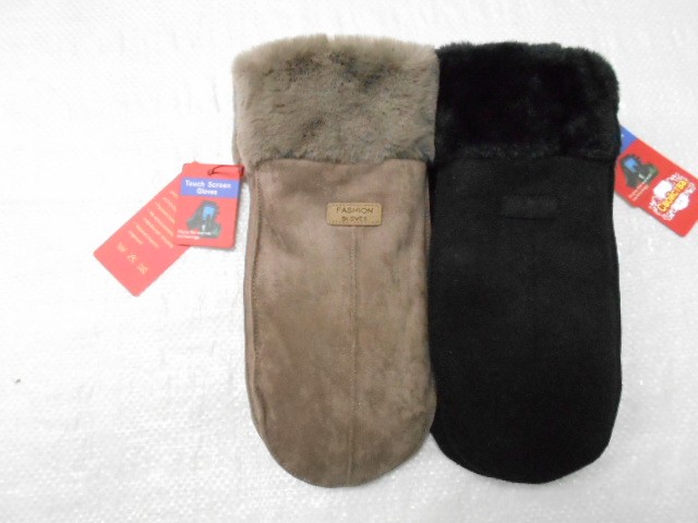  варежки жен. под замшу