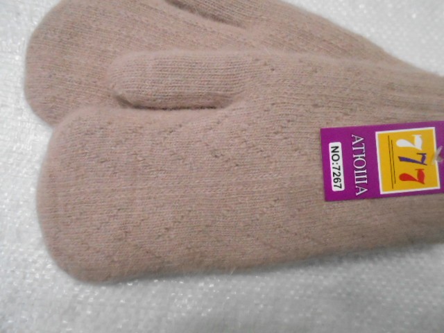  Варежки жен. шерсть