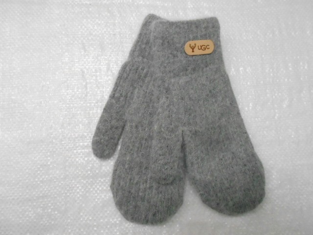  варежки жен. UGG ангора