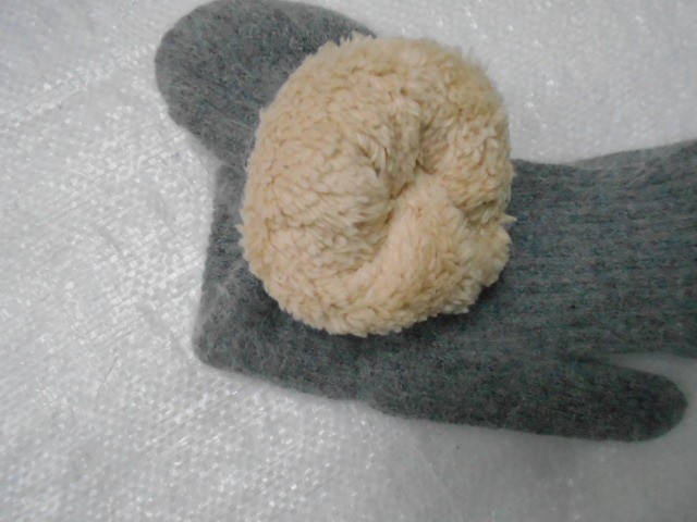  варежки жен. UGG ангора