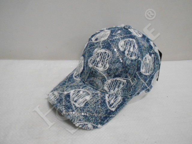  Бейсболка с пайетки