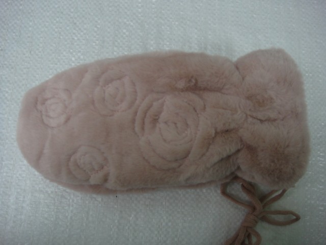  Варежки жен. мех Шанель