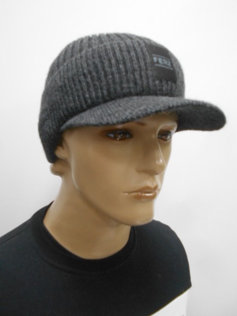   Эндрю кепка с ушками