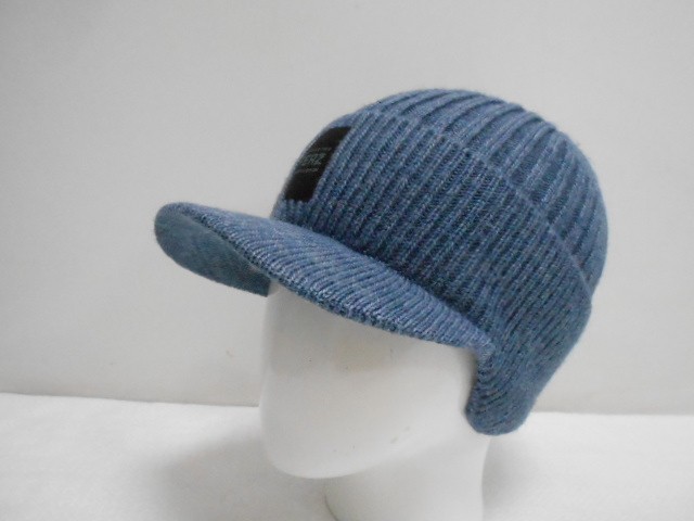   Эндрю кепка с ушками