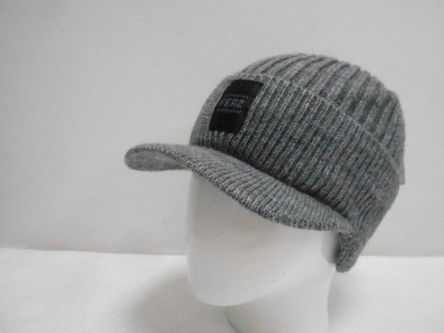   Эндрю кепка с ушками