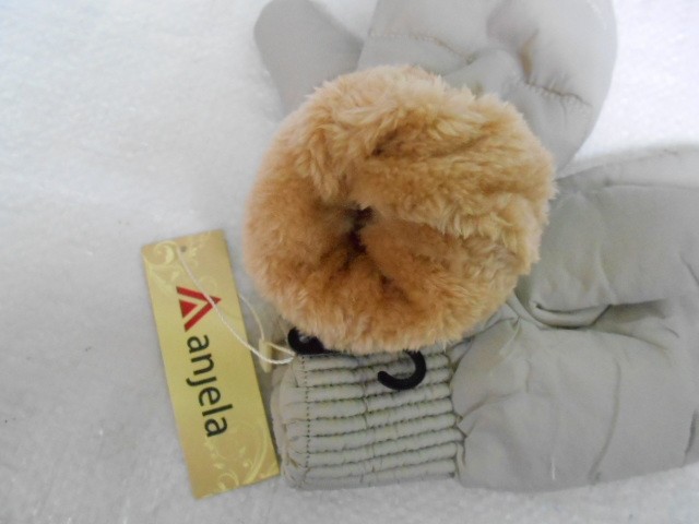  Варежки жен. плащёвка