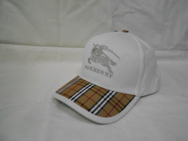  Бейсболка Барбари