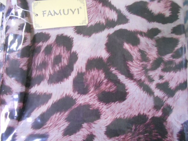 Тигровый принт платок