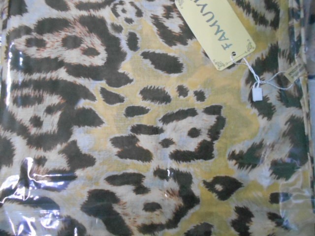 Тигровый принт платок