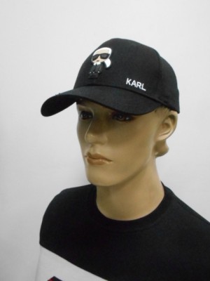  Бейсболка KARL