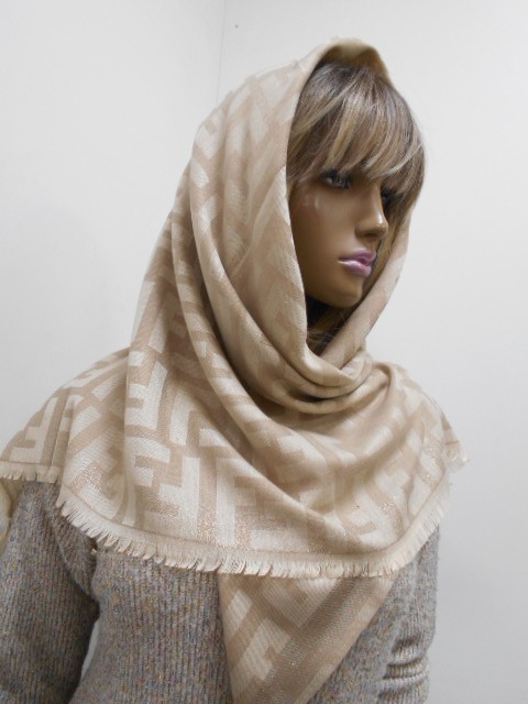  Fendi платок с люрексом