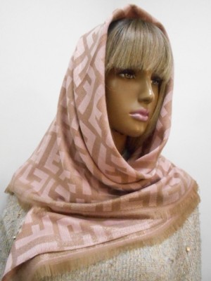  Fendi платок с люрексом