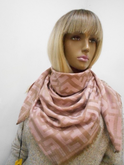  Fendi платок с люрексом