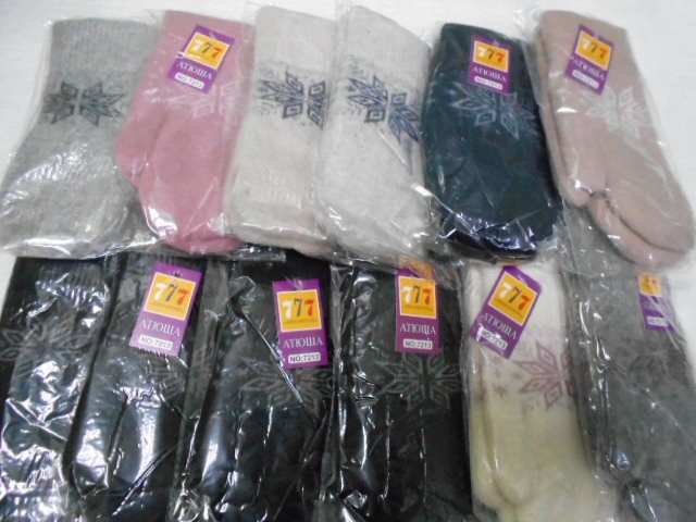  варежки жен. снежинки