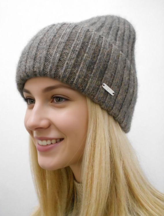   Фиона шапка шерсть енота