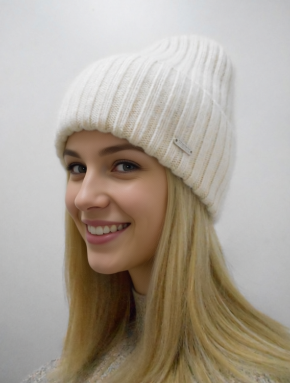   Фиона шапка шерсть енота