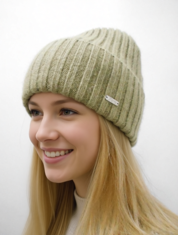   Фиона шапка шерсть енота