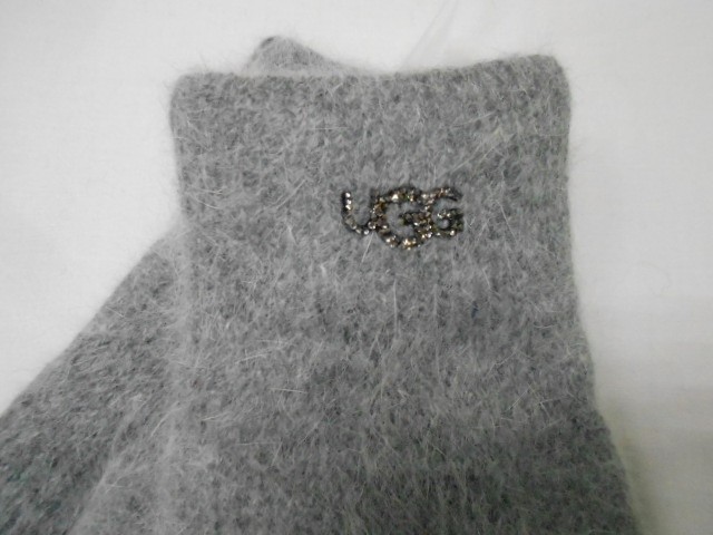  варежки жен. UGG ангора