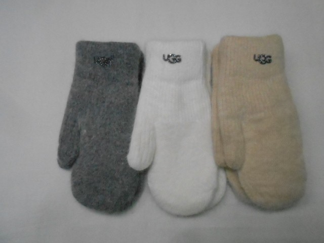  варежки жен. UGG ангора