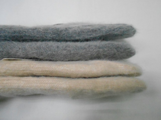  варежки жен. UGG ангора