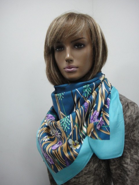 Гучи платок