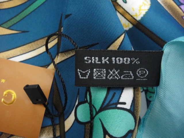 Гучи платок