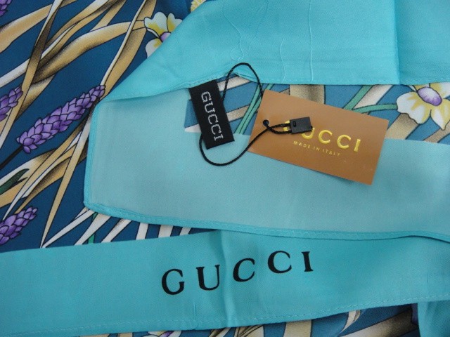 Гучи платок