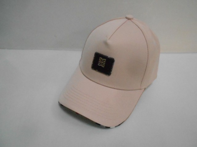  Бейсболка Живанши