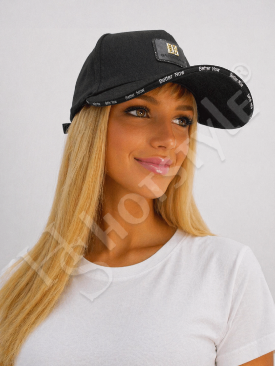  Бейсболка Живанши