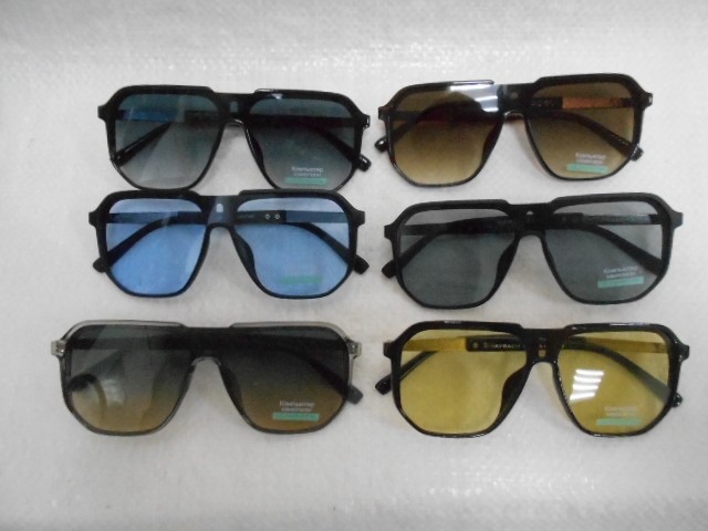   Очки маска хамелеон