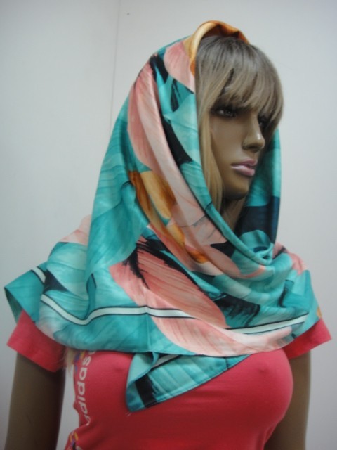  3D цветы платок