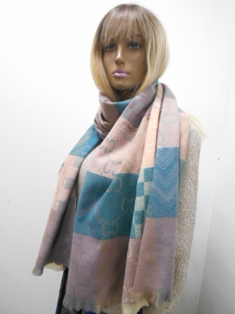  Гучи палантин