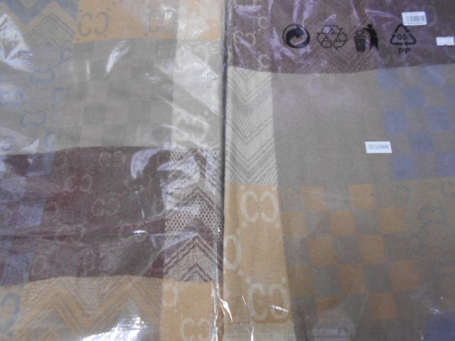  Гучи палантин