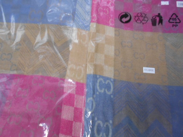  Гучи палантин