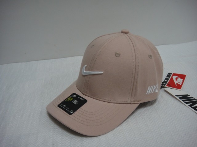 Бейсболка жен. N.