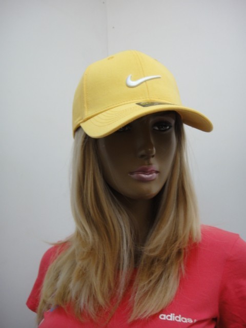 Бейсболка жен. N.