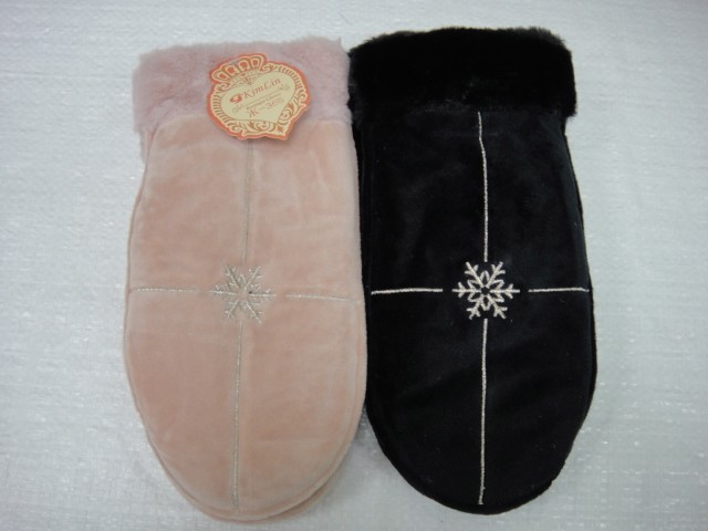  Варежки жен.под замшу