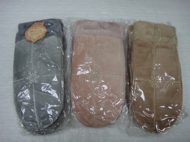  Варежки жен.под замшу