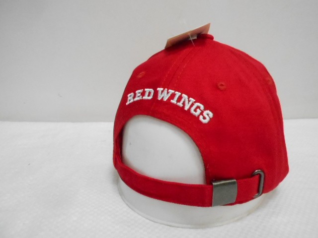  Бейсболка RED WINGS