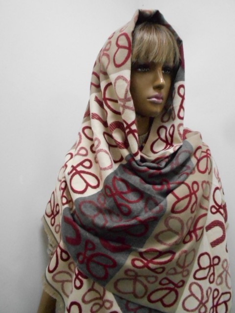  Loewe палантин