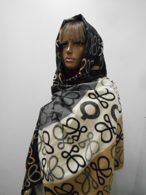  Loewe палантин