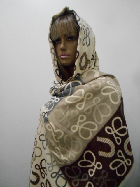  Loewe палантин